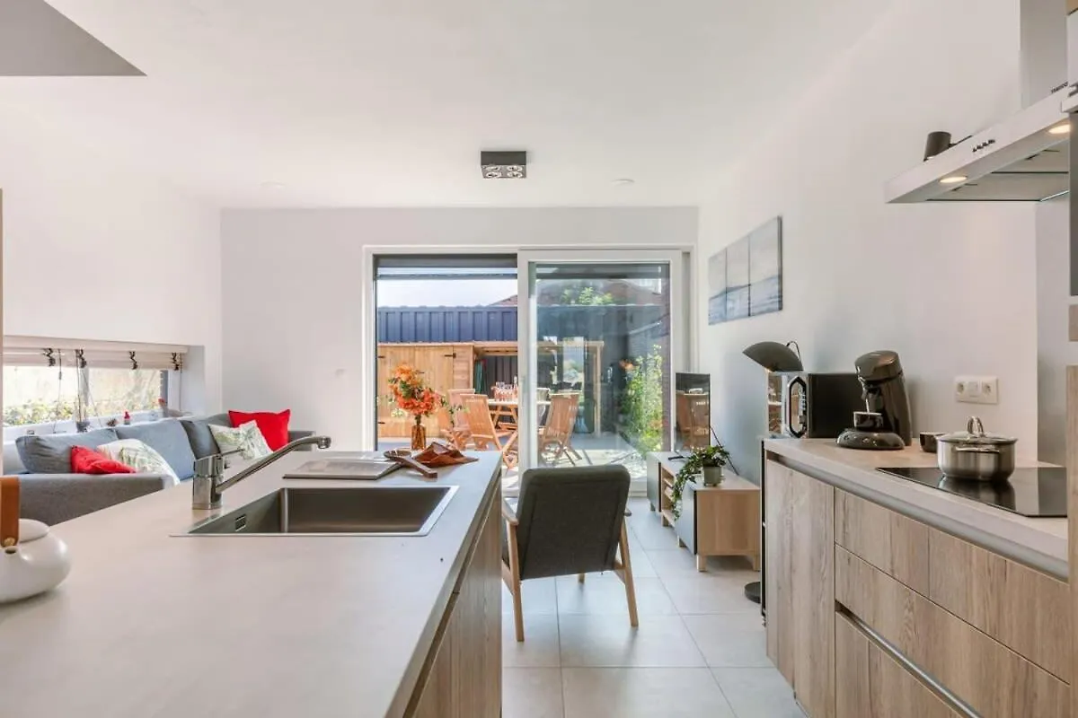 Huswell - Family-Friendly House With Sunny Terrace And Garden Villa Oostende Vakantiehuis